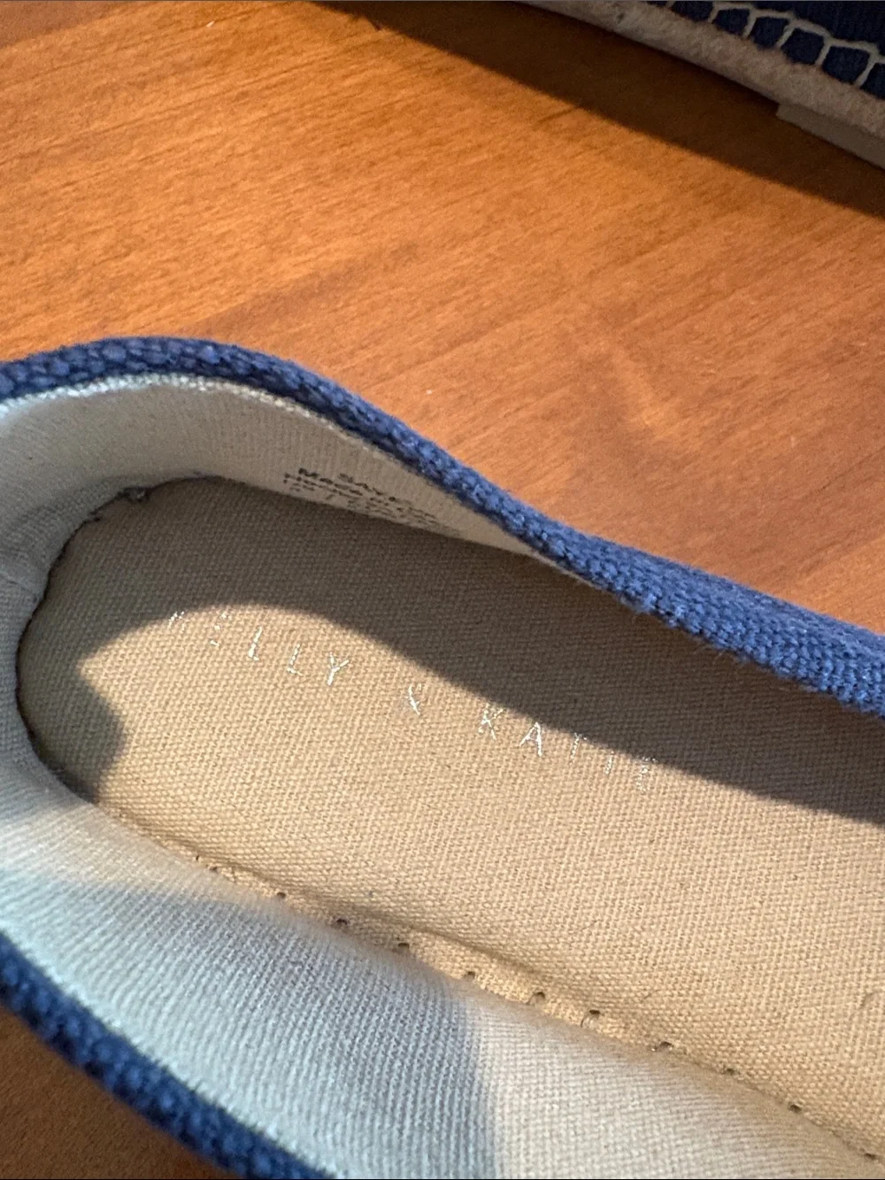 Kelly and Katie canvas loafers Sz 8